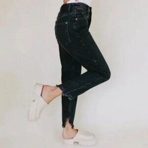 We The Free Black Jeans Grunge Baggy Taper Boyfriend High Rise Ankle Fray Denim